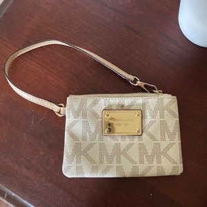 Michael Kora wristlet. Only used a few times.